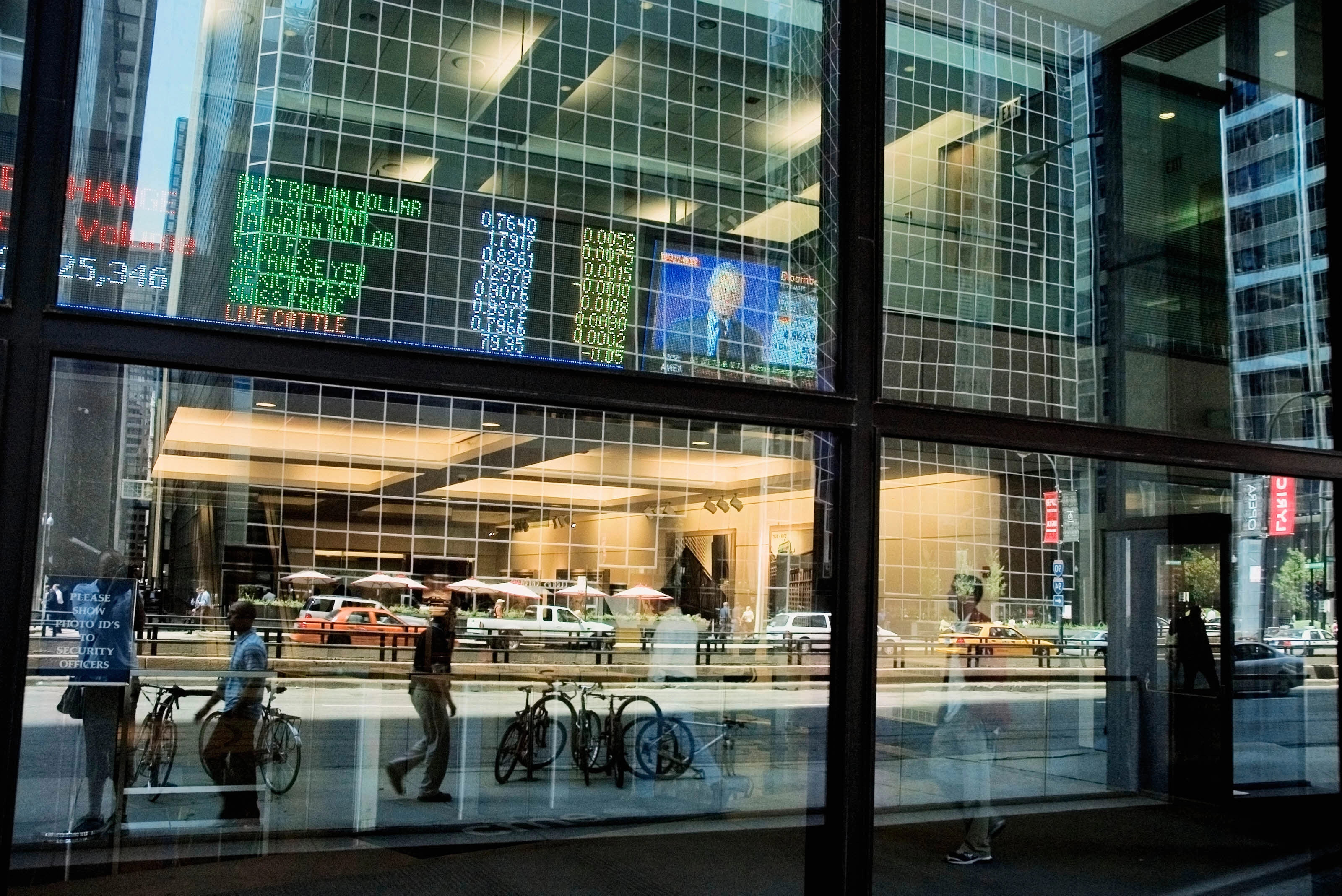Portfolio Management Analyst | Swiss Re