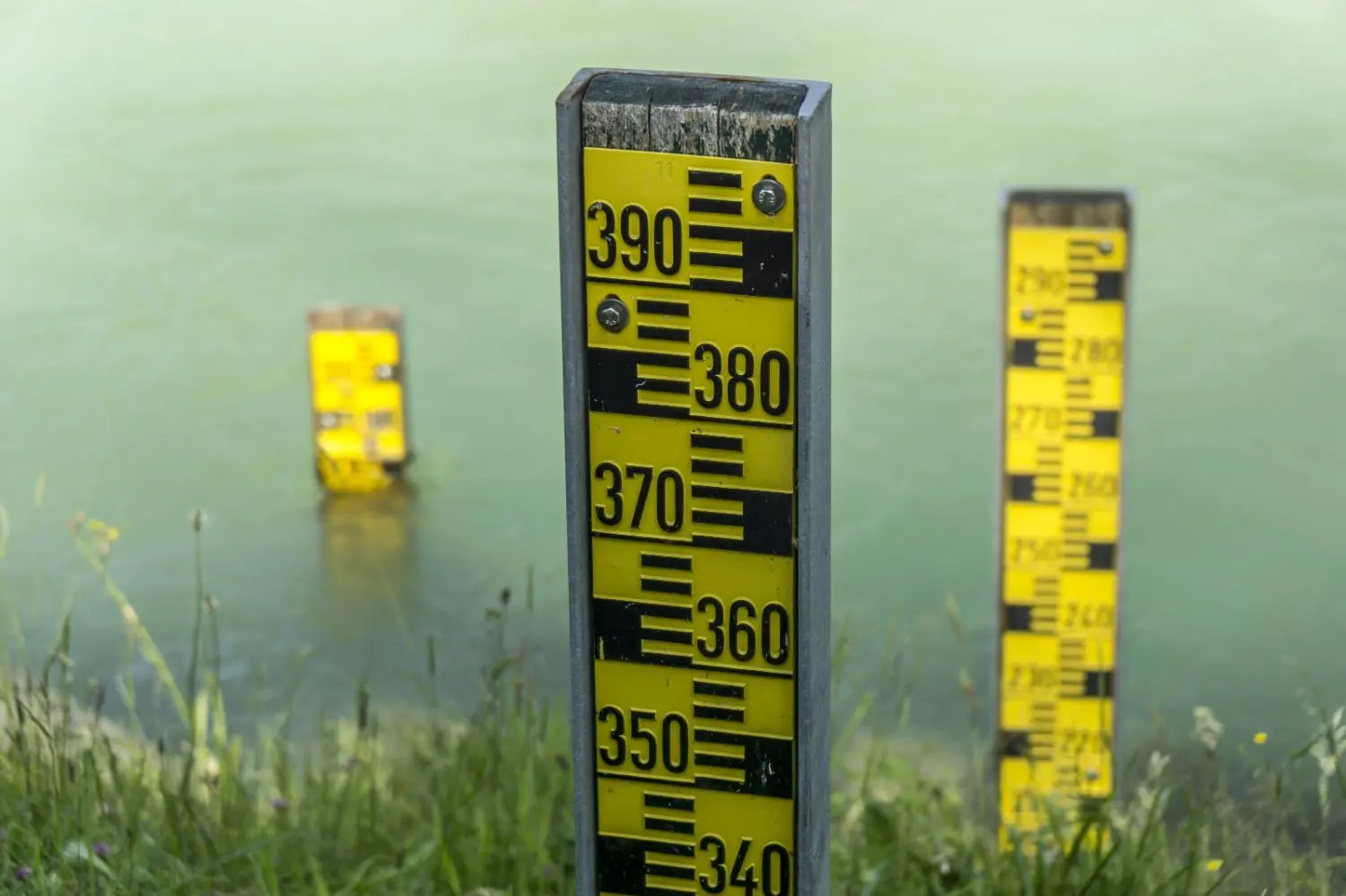 flood-meter