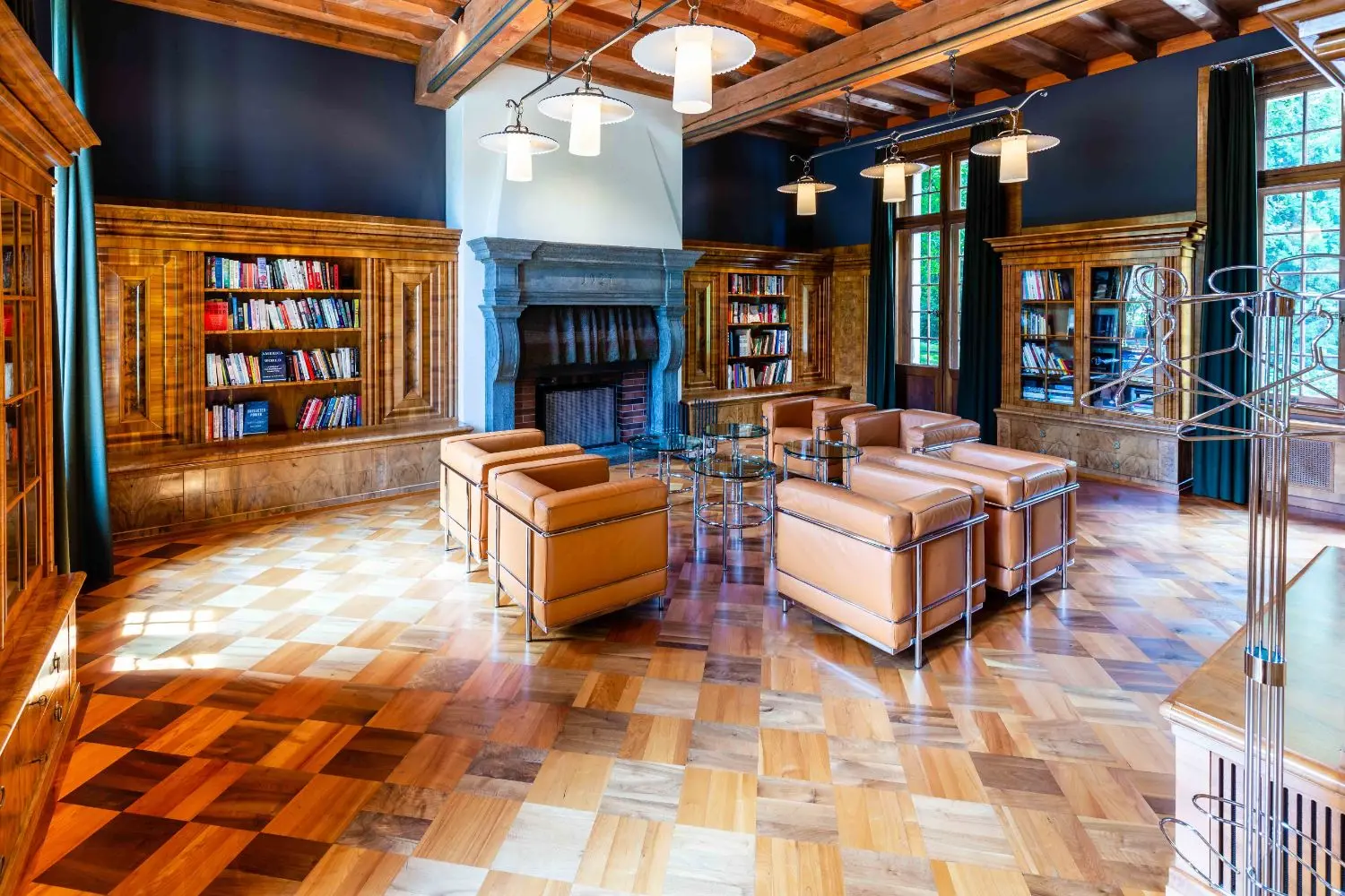 clubroom-centre-for-global-dialogue